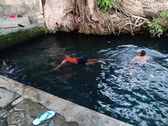 Sendang Bulusan Jimbung Jadi Tempat Mandi Satgas TMMD Reg 105   