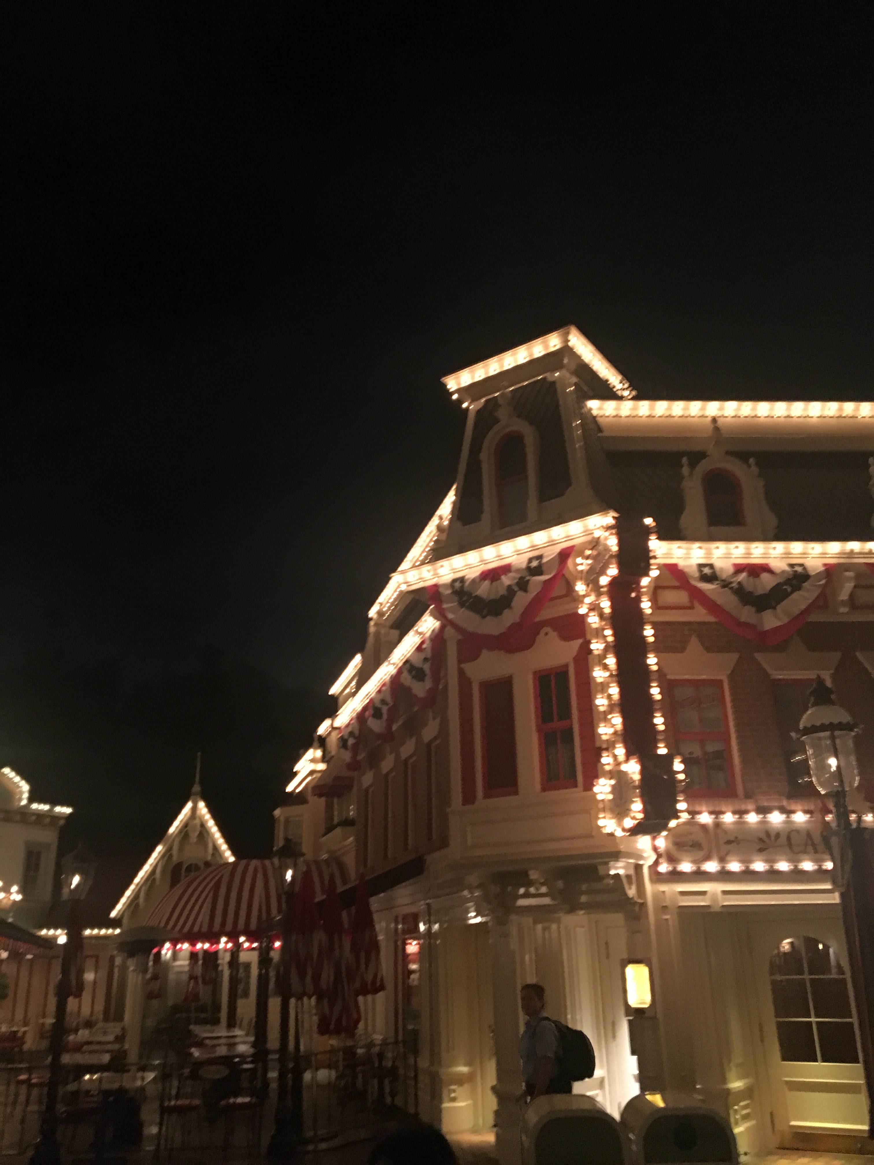 Carnation Cafe Lights Up At Night Disneyland