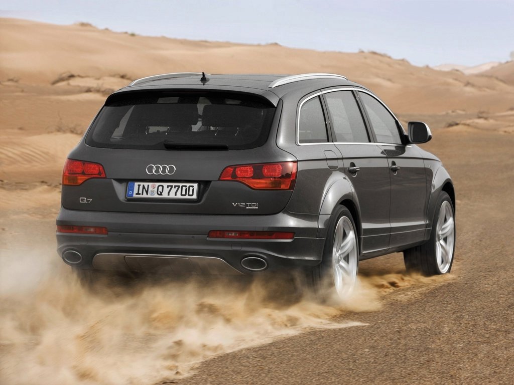 Audi Q7 Off Road Wallpapers
