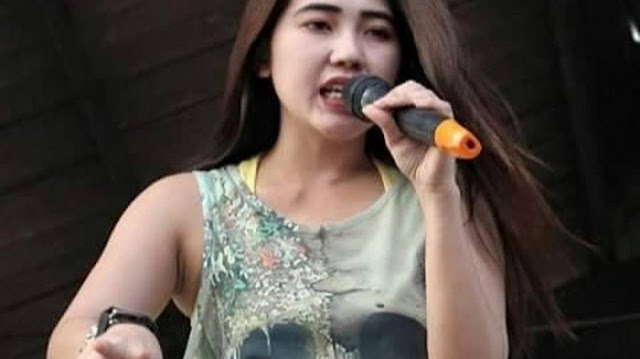 Lirik Lagu dan Kunci Gitar Sayang Via Vallen Blog Lirik Lagu dan Kunci Gitar Sayang Via Vallen Blog