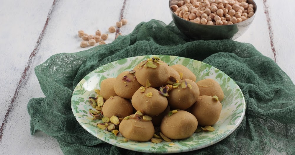 Nohut Unlu Hint Helvası ÇİNİLİ MUTFAK