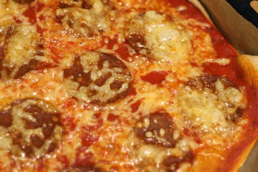 Sekundentakt vegetarische Salamipizza