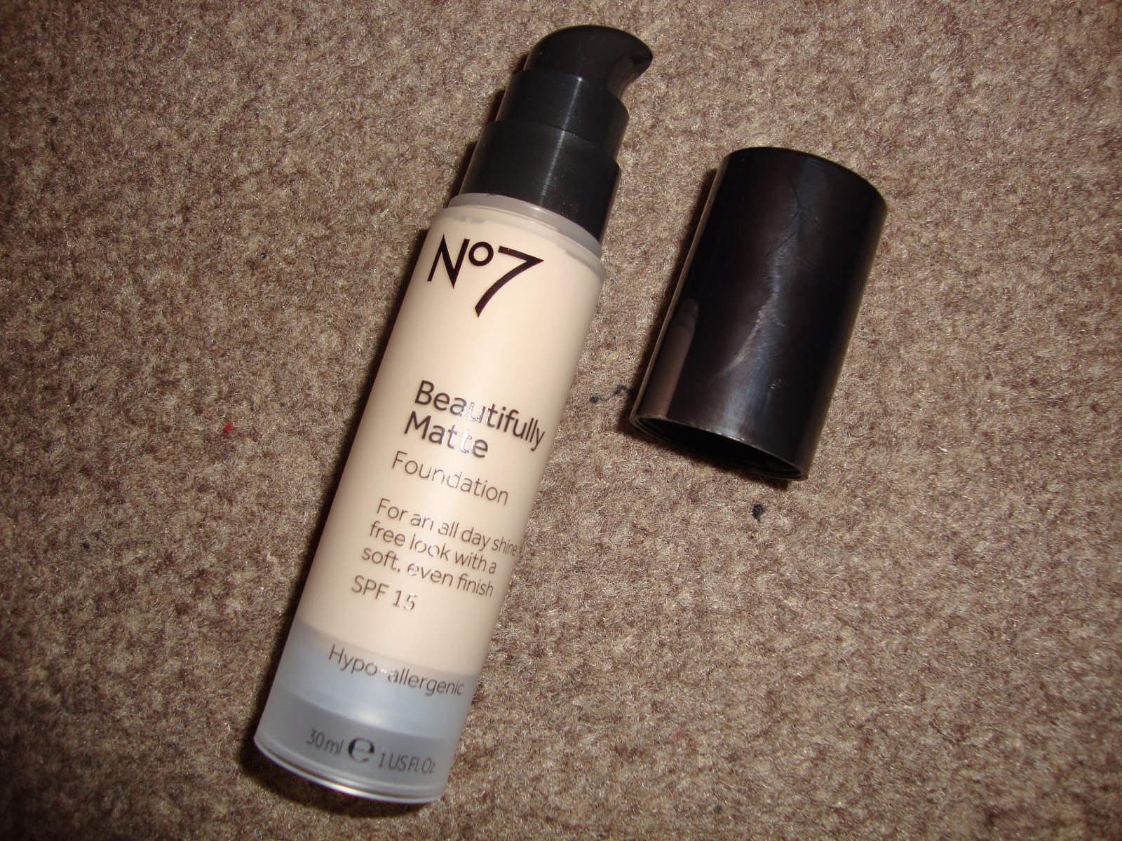no7 stay matte foundation