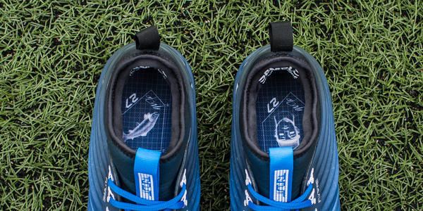 trout baseball shoes