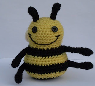 PATRON GRATIS ABEJA AMIGURUMI 360