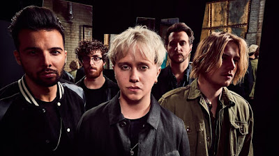 Nothing But Thieves Band Picture