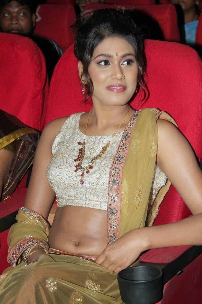 Manisha Yaday Spicy Photo Gallery - Sexy Photolite