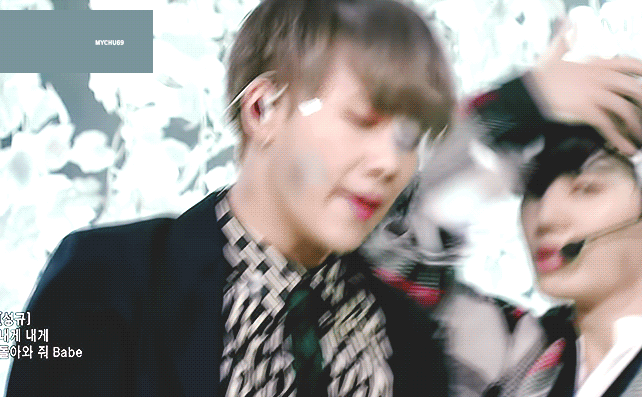 %25ED%2585%2594%25EB%25AF%25B85.gif