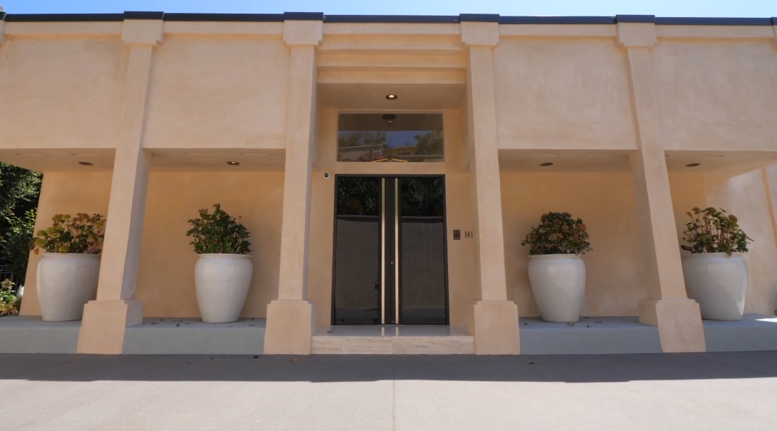 47 Interior Design Photos vs. 141 Ashdale Ave, Los Angeles Luxury Home Tour