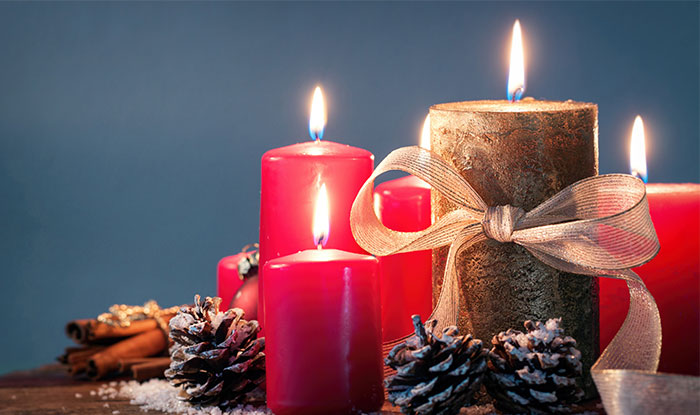 Candles | 10 Presents You Should Avoid in Christmas | NeoStopZone