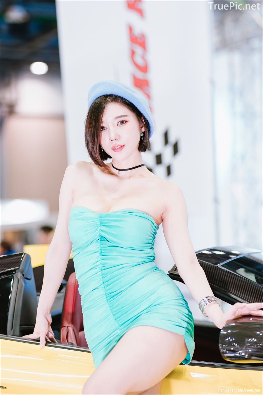 Korean Racing Model - Song Jooa - Seoul Auto Salon 2019 - Picture 134