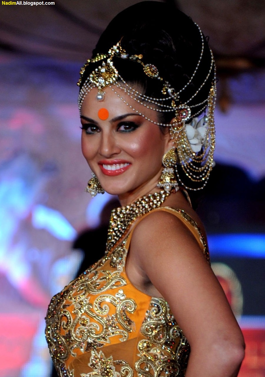 Sunny Leone 2012 July-December