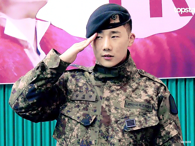 전역식에 누구보다 신나고 진심이였던 소속사ㅋㅋㅋㅋ | 인스티즈