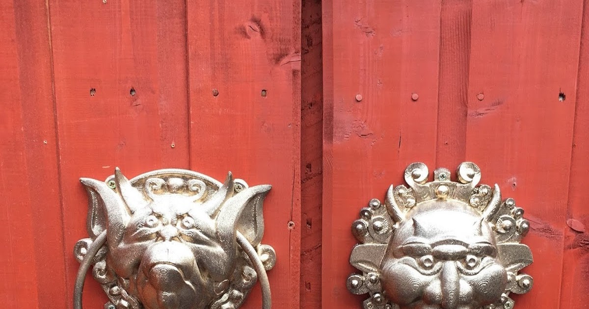 Labyrinth door knockers Bronze Cold cast resin - available soon.