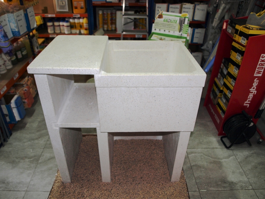 MATERIALES RENAU SL: LAVADEROS Y FREGADEROS DE GRANITO