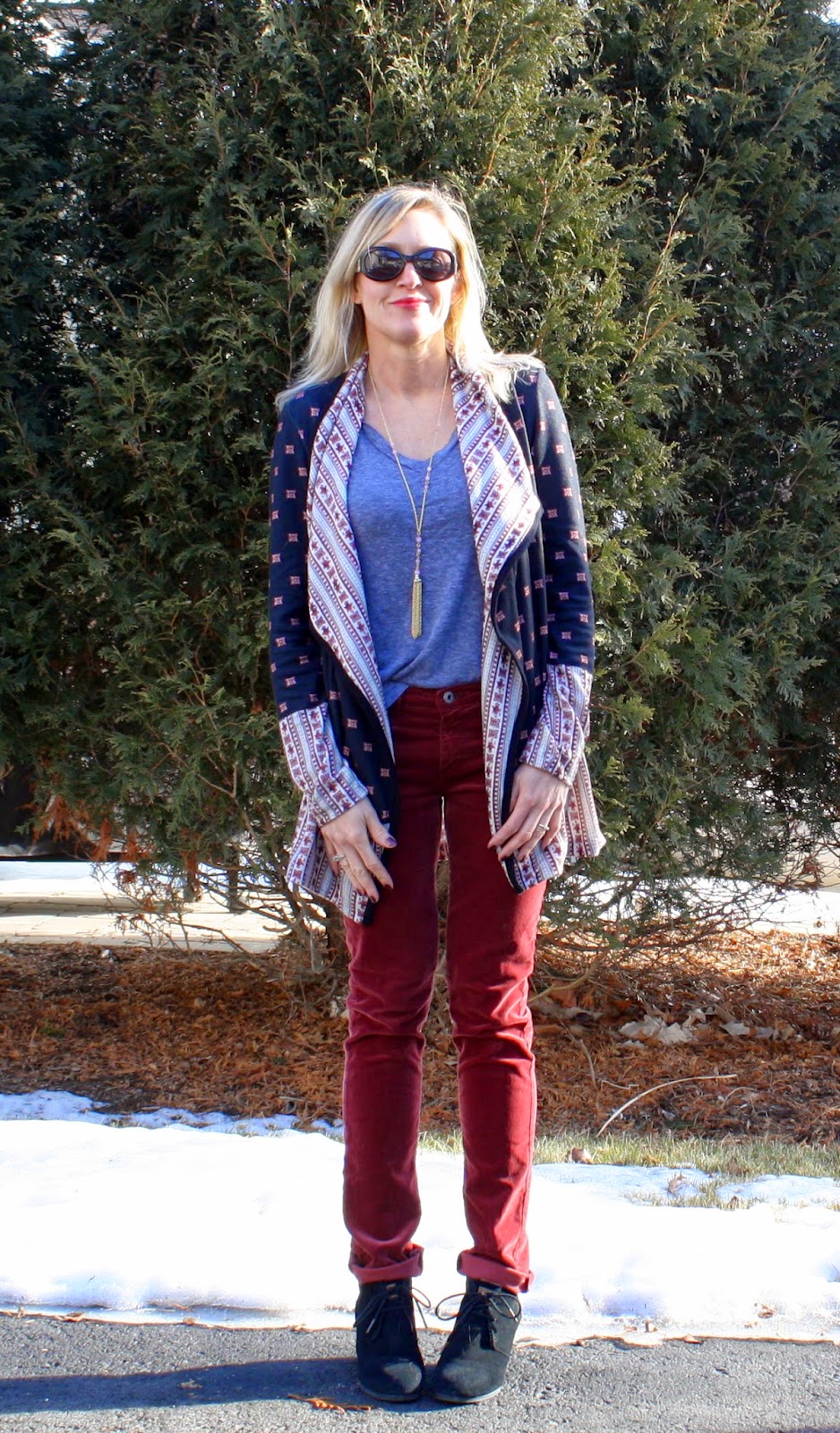 Pinspired outfit: printed cardigan, grey tee, marsala pants