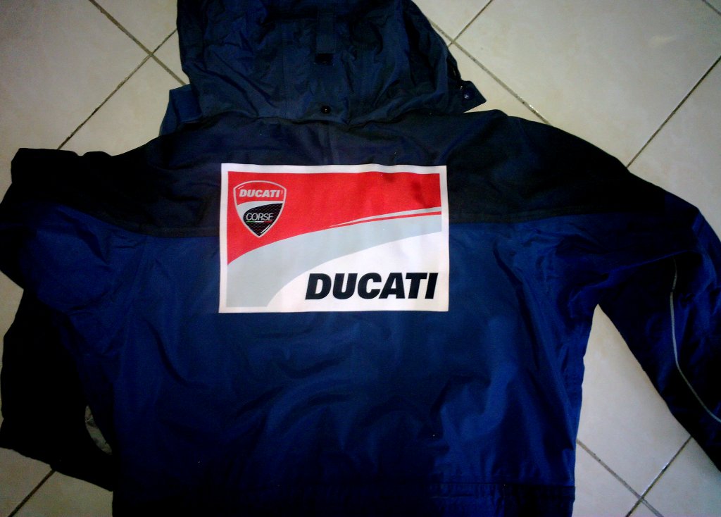 Find Ducati 80's Logo Iron-on Patch In Van Nuys, California, US, For US $6.00 - Foto 4
