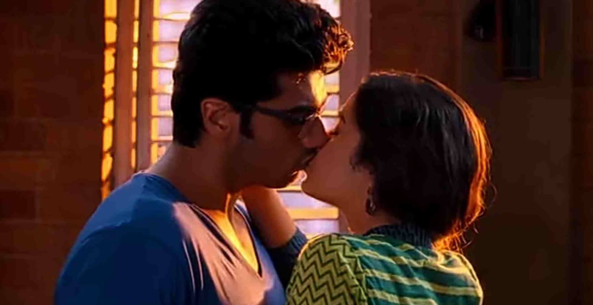 Alia Bhat New Hot Kissing Scene (All-Time Favourite)