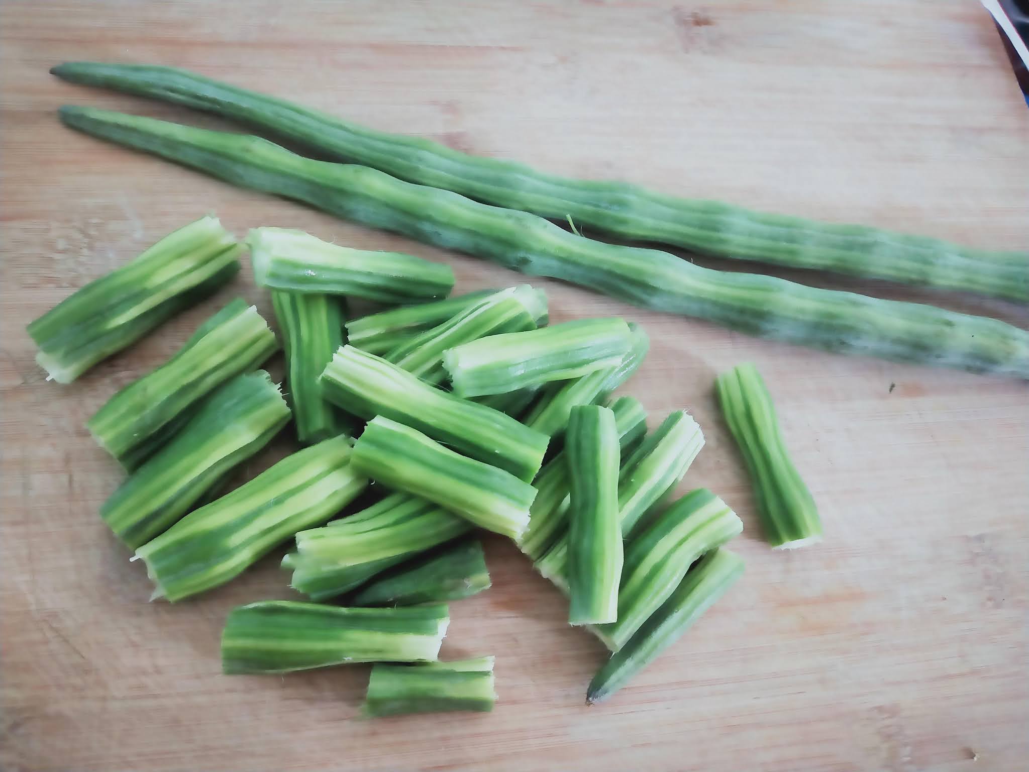 know about kannada and Karnataka Drumstick tree in Kannada and