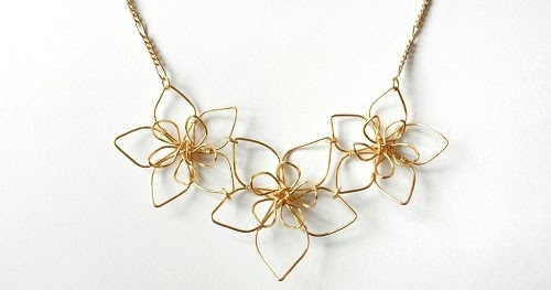 Triple Wire Flower Necklace Tutorial - The Beading Gem's Journal