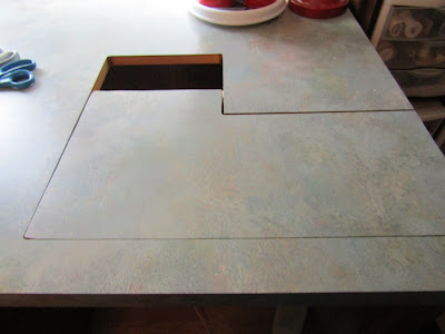 sewing table www.sewplus.blogspot.com