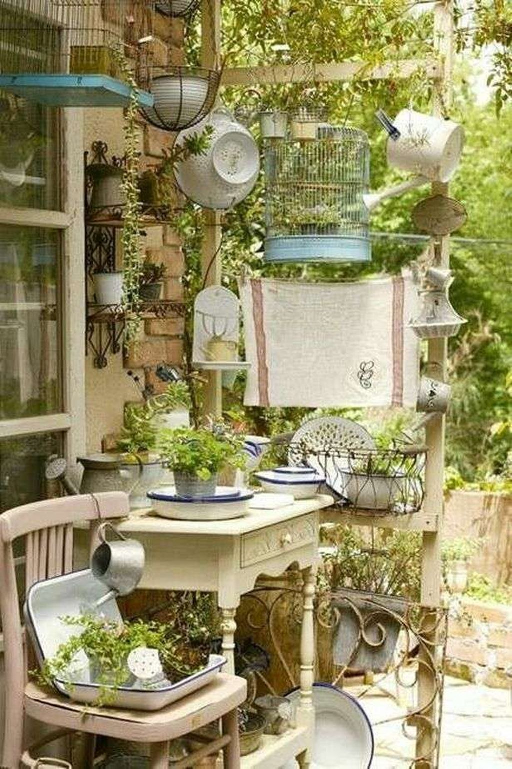 40+ Unique Garden Decorating Ideas HOME DECOR