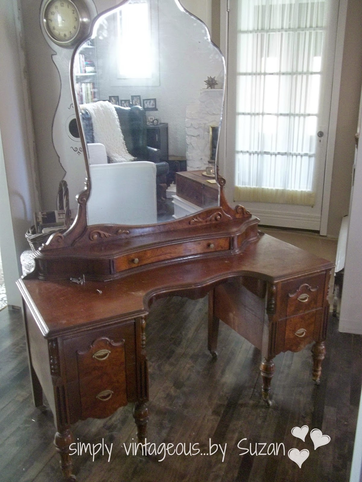 simply vintageous...by Suzan Vanity is thy name ( or determination