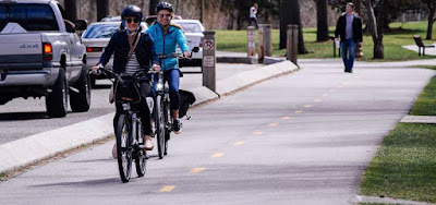 Cuida planeta maneja bicicleta Cuida planeta maneja bicicleta
