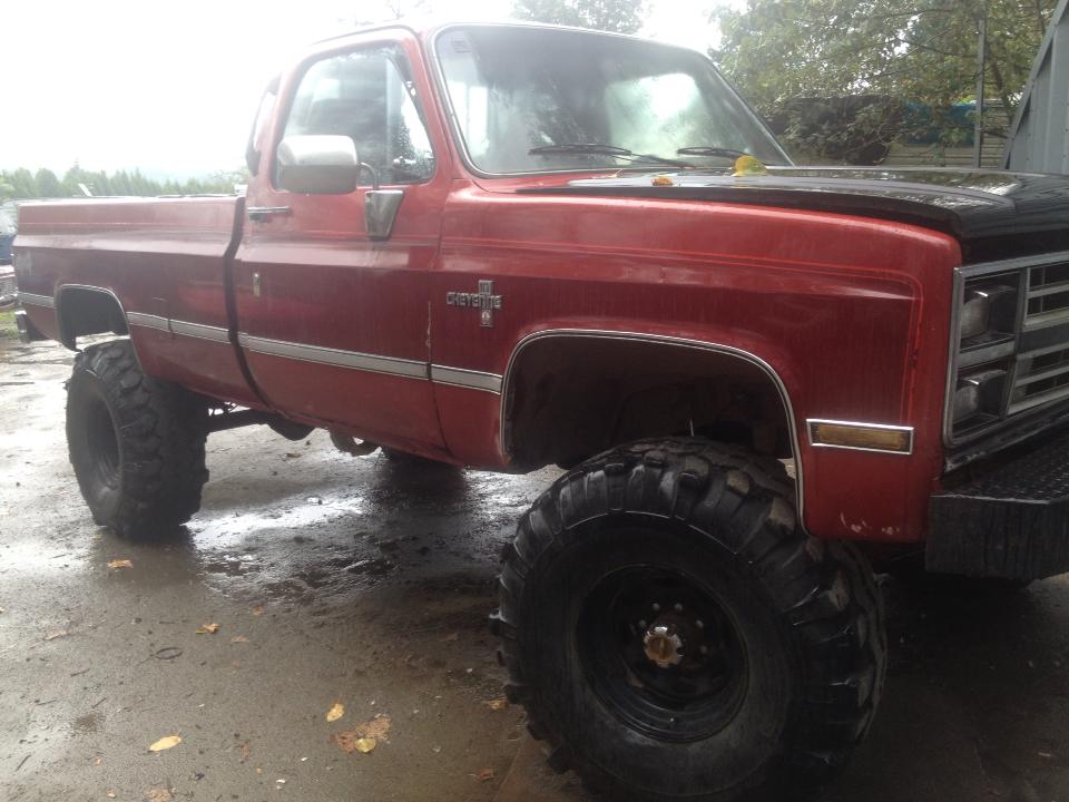 Trucks and shit: 6.2 Detroit diesel Chevy Cheyenne 4x4