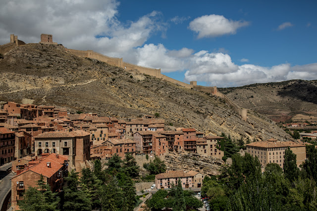 Albarracín :: Canon EOS5D MkIII | ISO100 | Canon 24-105 @35mm | f/7.1 | 1/640s