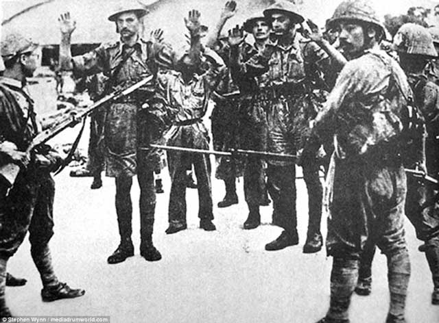 British surrender at Singapore 15 February 1942 worldwartwo.filminspector.com