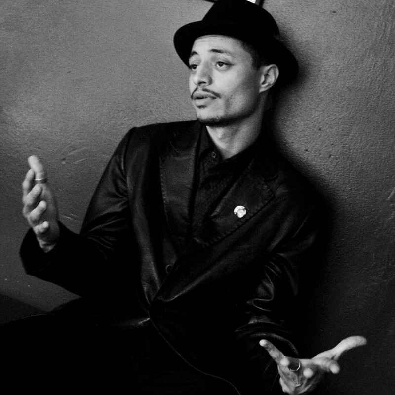 Trança *Nagô* Com vocês José James