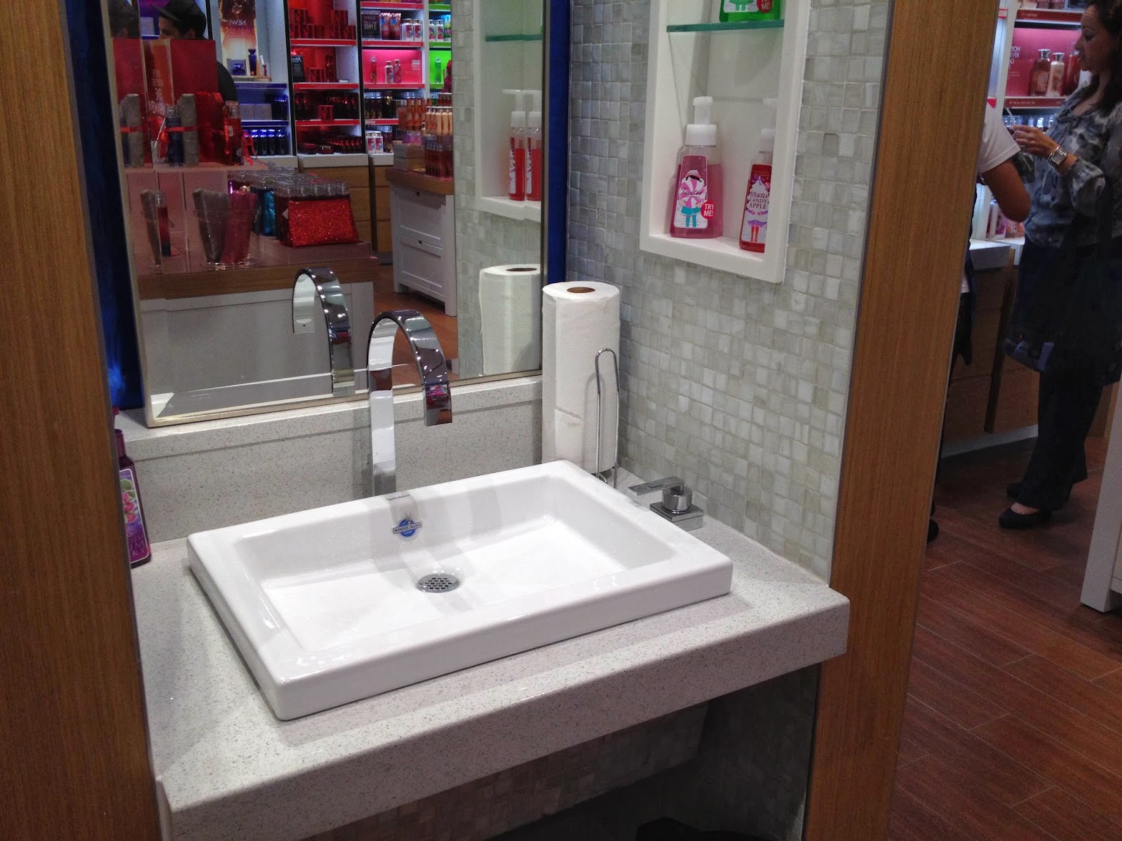 SER MADRE (SORTEO) La fragancia de Bath & Body Works llega a Puerto Rico