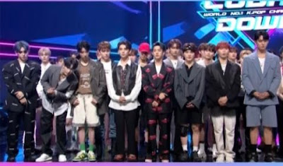 Selalu Mencolok Karena Tinggi Badannya, Mingyu SEVENTEEN Lagi-lagi Buat Kagum Netizen 8 download%2B %2B2020 07 03T184519.551
