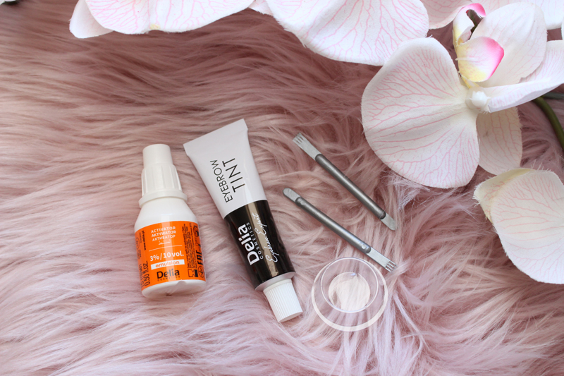 Tinte de cejas sin amoniaco