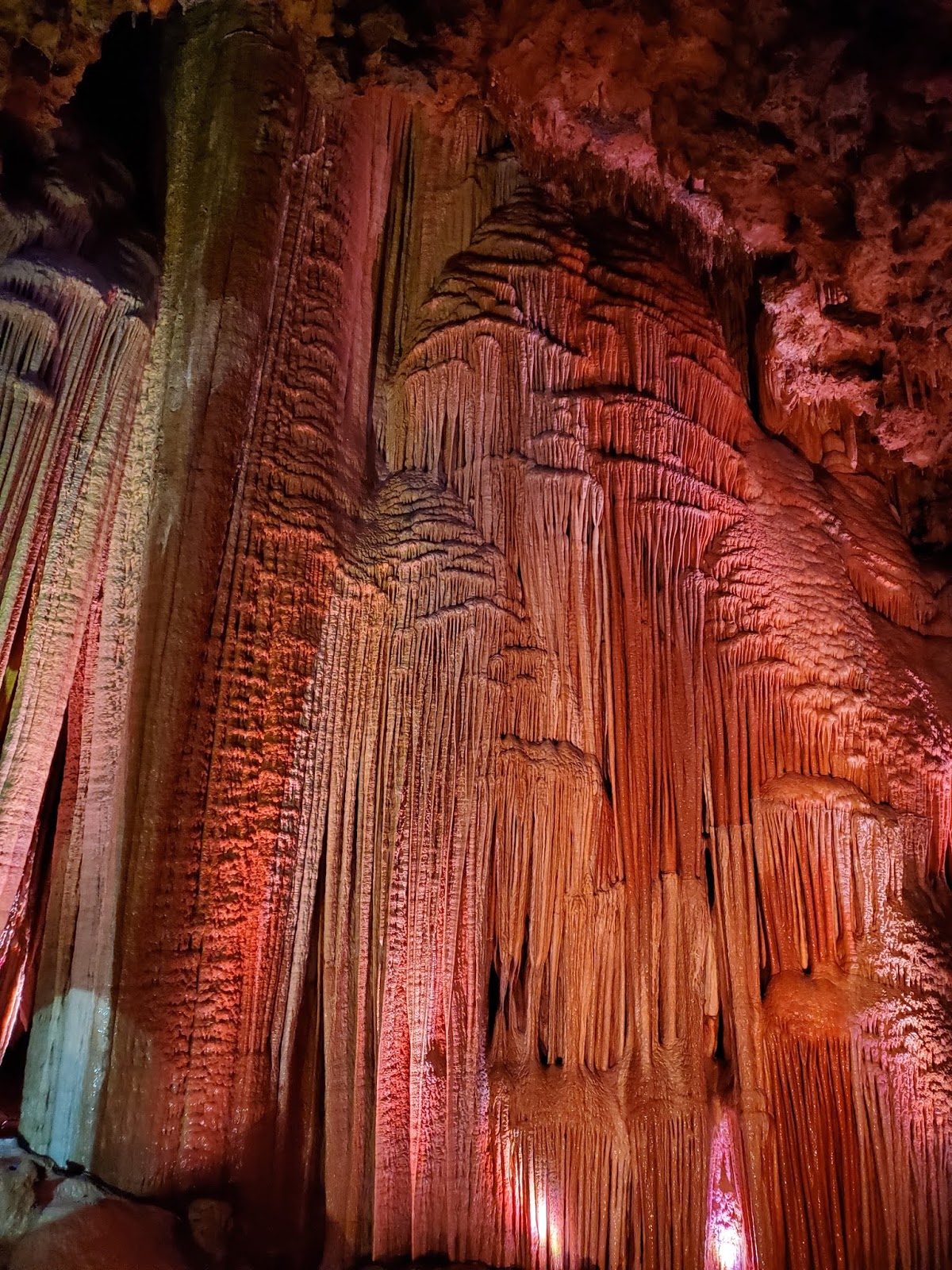 Play St. Louis Meramec Caverns, Sullivan