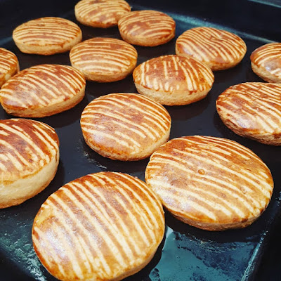 طريقة تحضير كاليط بالعسل بالخطوات المصورة