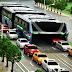 Solução para o trânsito: ônibus que anda sobre o congestionamento