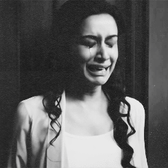 Risultati immagini per gif lacrime