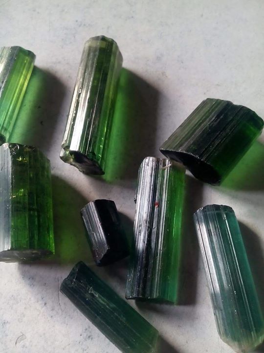 NIGERIAN CRYSTALS, GEMS AND ROCKS NIGERIA HAS THE LARGEST GEMSTONE