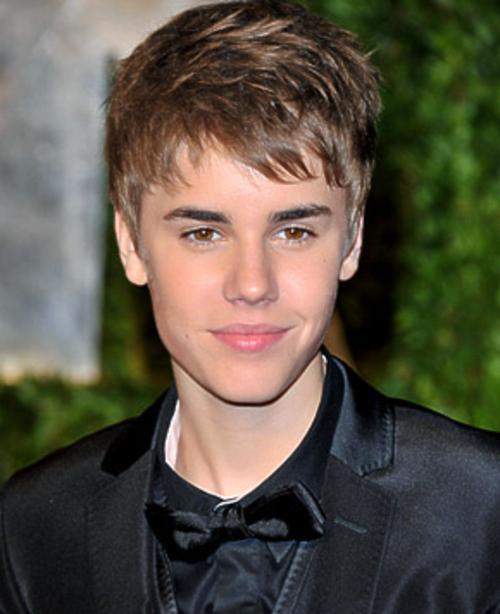 Justin Bieber Biography - Pictures And Biography