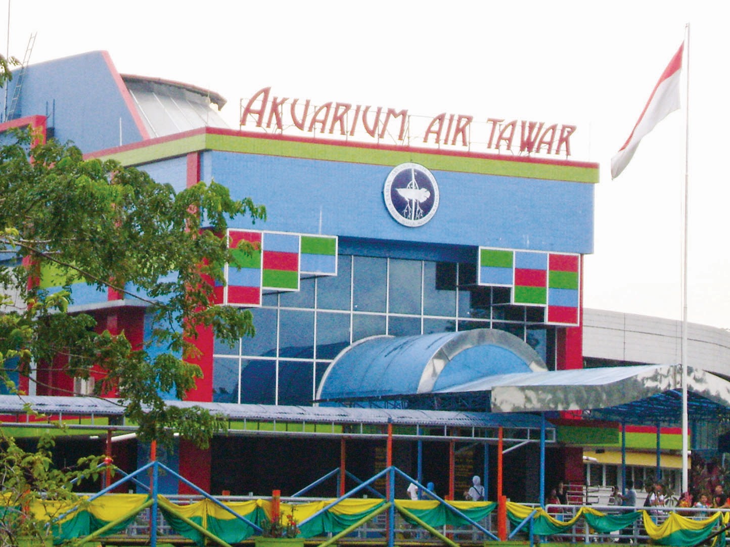 Berwisata Edukasi Di Museum Ikan Air Tawar Taman Mini Indonesia