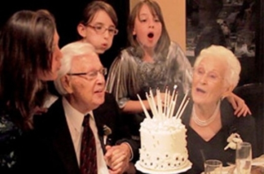 Hermano Pablo celebra su cumpleaños 90 años