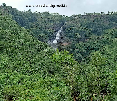निदान फॉल का मनोरम दृश्य - Nidan fall, Jabalpur निदान फॉल का मनोरम दृश्य - Nidan fall, Jabalpur