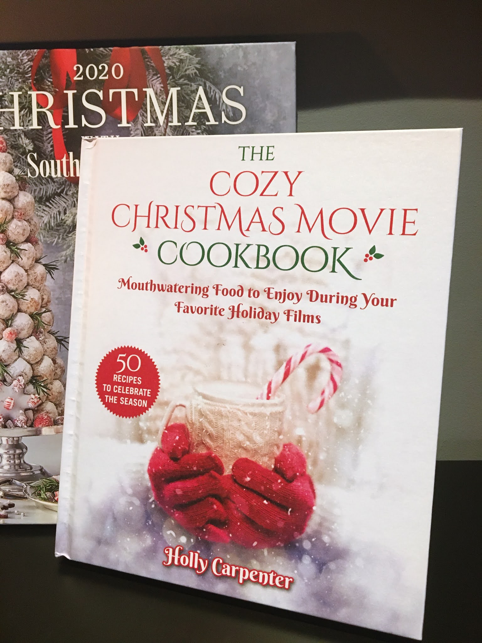 Juleglede The Cozy Christmas Movie Cookbook & Christmas with Southern