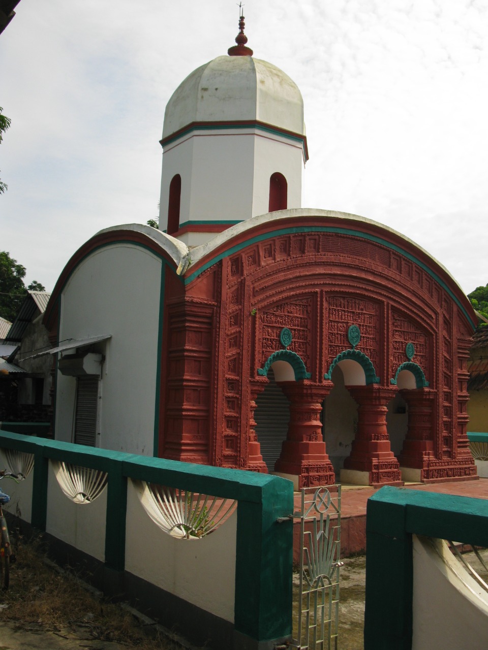 জীর্ণ মন্দিরের জার্নাল-- ২০ ॥ চিন্ময় দাশ 2 জীর্ণ মন্দিরের জার্নাল-- ২০ ॥ চিন্ময় দাশ