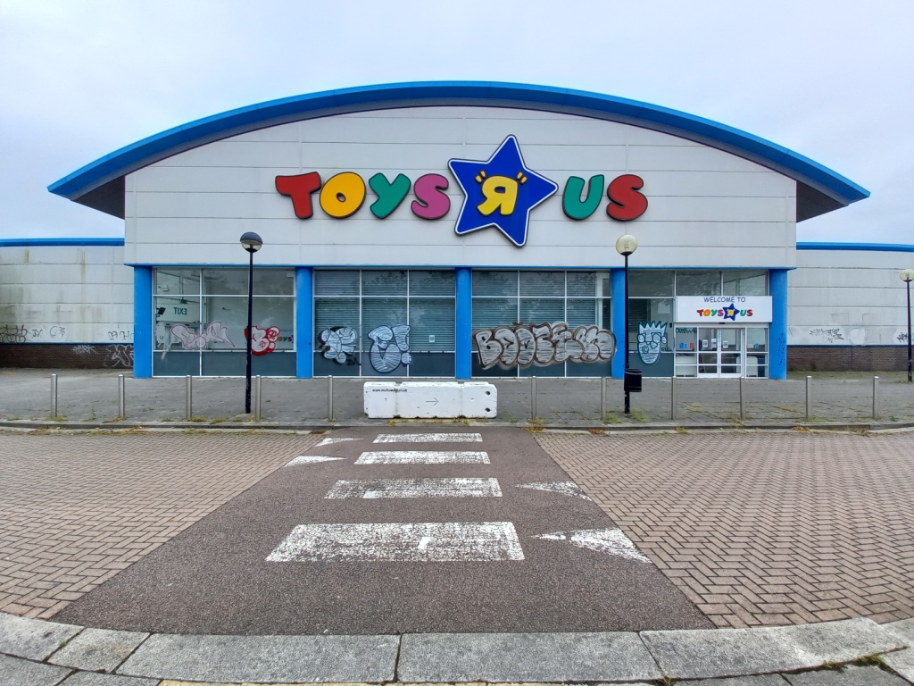 The Ham and Egger Files Toys R Us