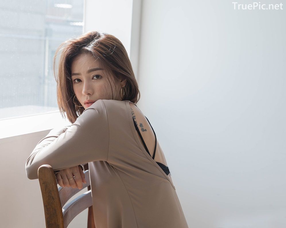 Korean model and fashion - An Seo Rin - Swimwear studio photoshoot - Picture 13