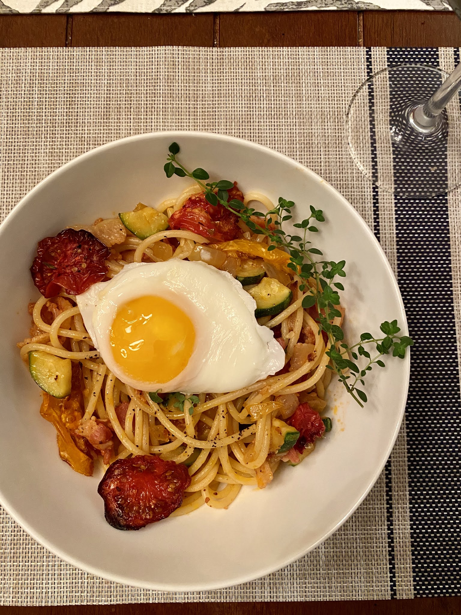 Neurotic Kitchen : Heaven on a Plate - Pasta with Oven Dried Tomatoes,  Pancetta & Poached Egg