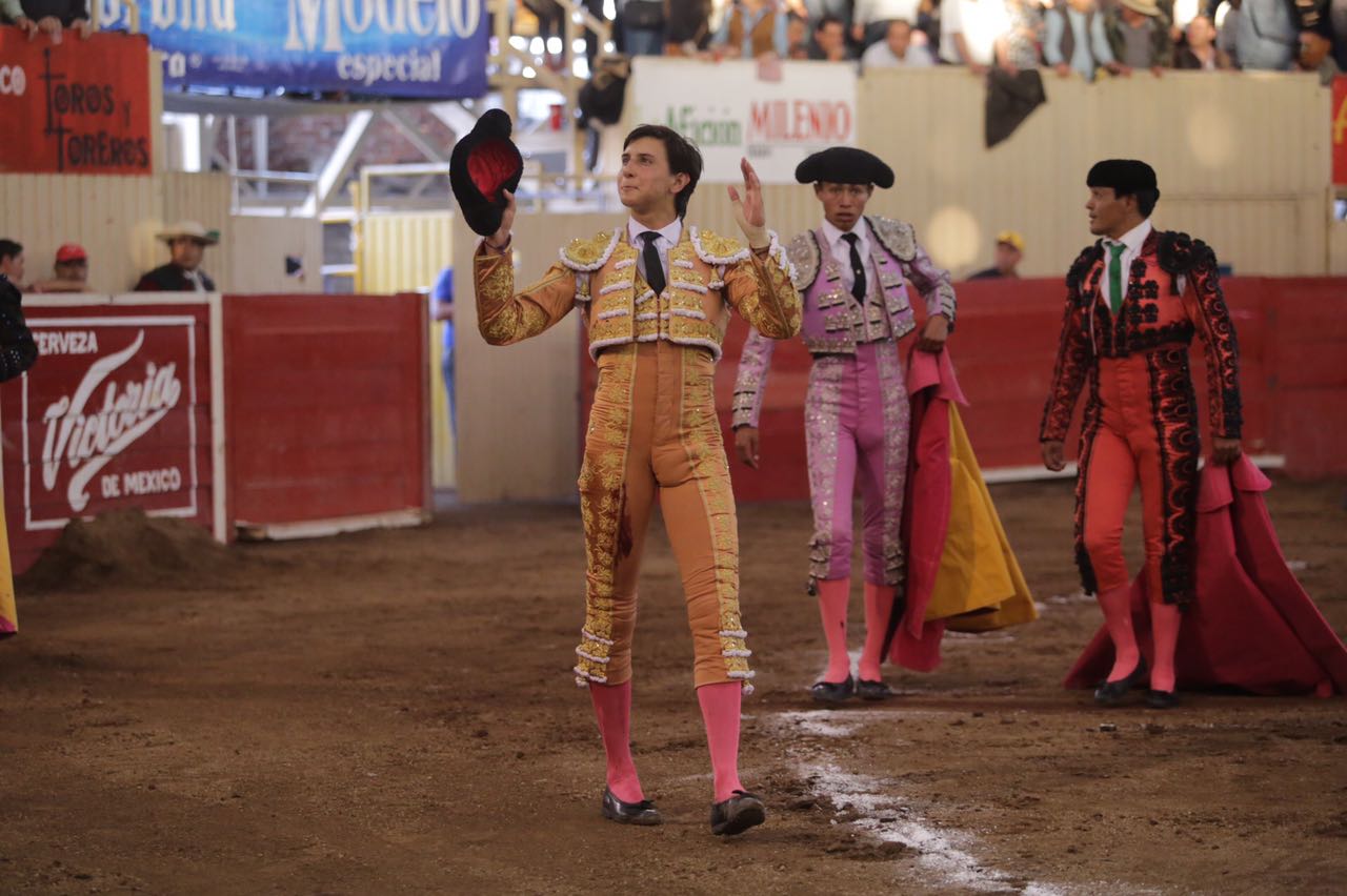 Perú Taurino: ANDRÉS ROCA REY TUVO UNA DE CAL Y OTRA DE ARENA EN MÉXICO
